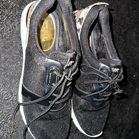 michael kors Amanda snake print trainers - Picture 2 of 10